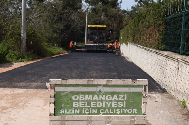 Osmangazi’de Asfaltlama Çalışmaları Hız Kesmeden Devam Ediyor