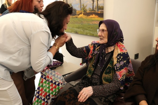 Osmangazi’de Huzurevi Sakinlerini Mutlu Eden Buluşma