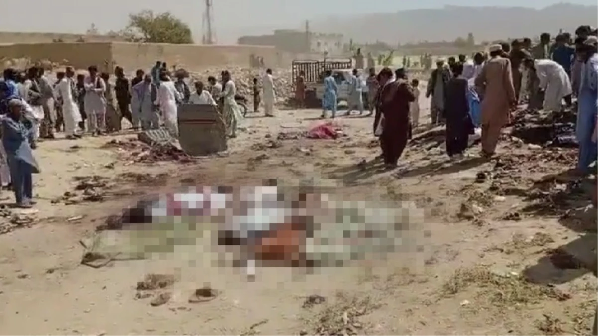 Pakistan'da Mevlit Kandili için toplananlara bombalı saldırı: 52 kişi öldü, 58 kişi yaralandı