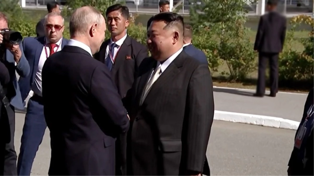 Putin, Kuzey Kore lideri Kim ile görüşüyor