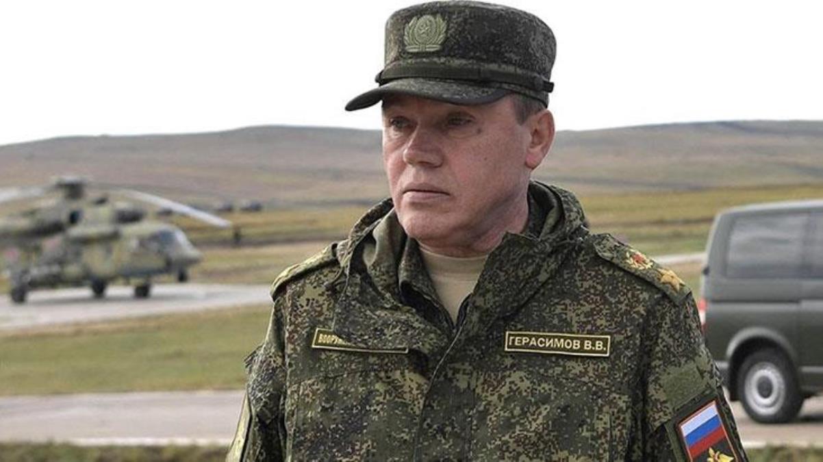 Putin savaştaki başarısızlığın faturasını komutanına çıkardı! Tepedeki isim tekrardan değişti