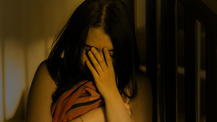 Rezidansta mide bulandıran olay! Asansör bekleyen komşusuna...