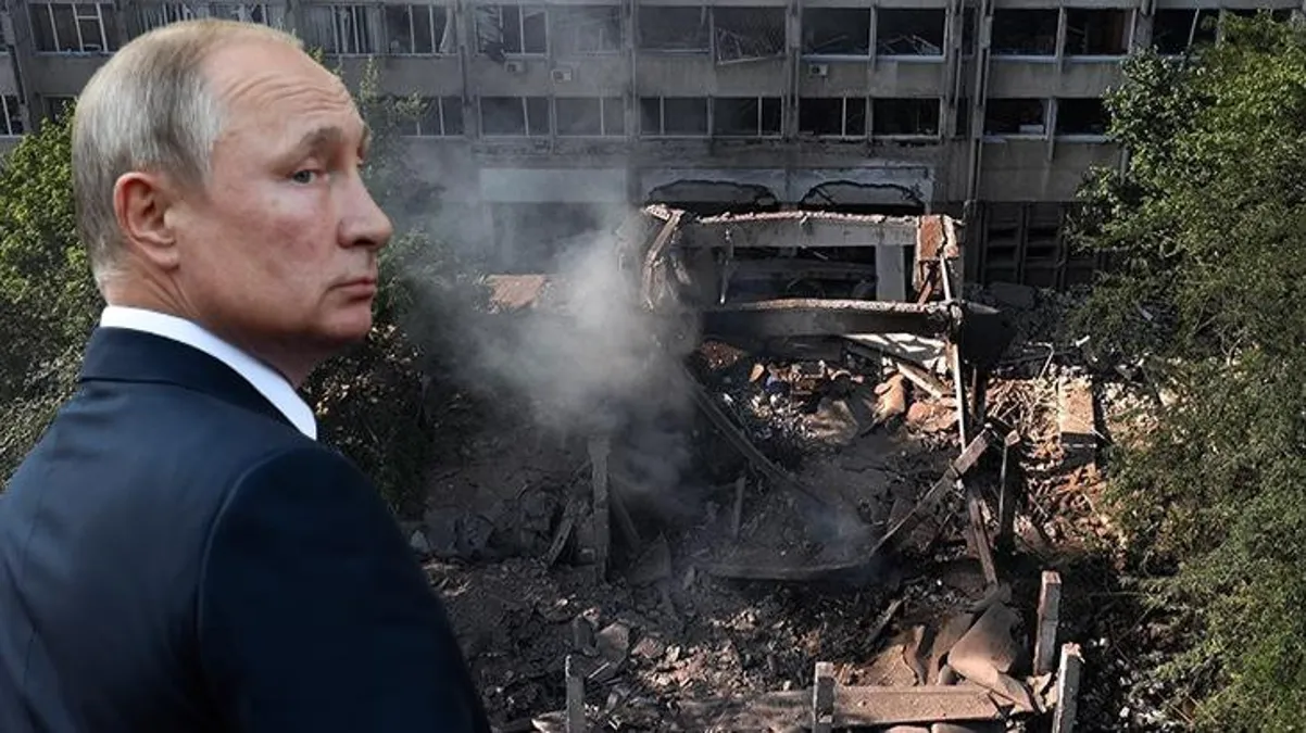 Rusya, sivilleri hedef almaya devam ediyor! Mikolayiv'de iki üniversite binası roketlerle vuruldu