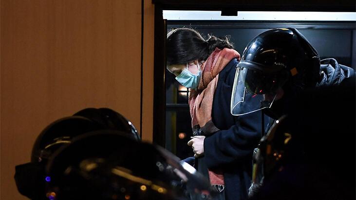 Rusya'da savaş karşıtı gösterilerde gözaltı sayısı artıyor