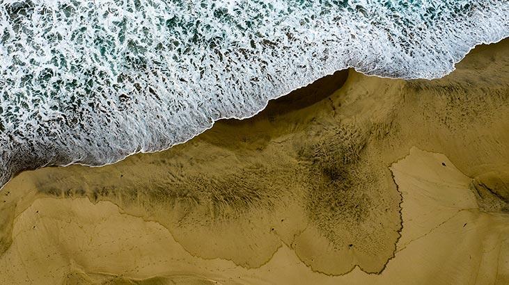 Sahil kapatıldı! Suya temas etmeyin uyarısı