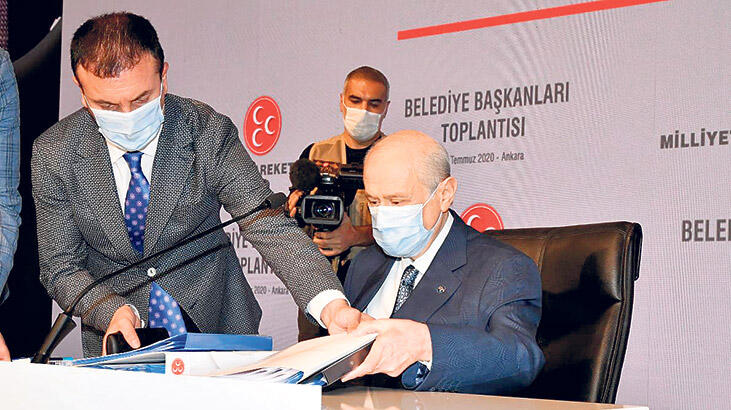 ‘Sahte ve sanal  bariyer yıkıldı’