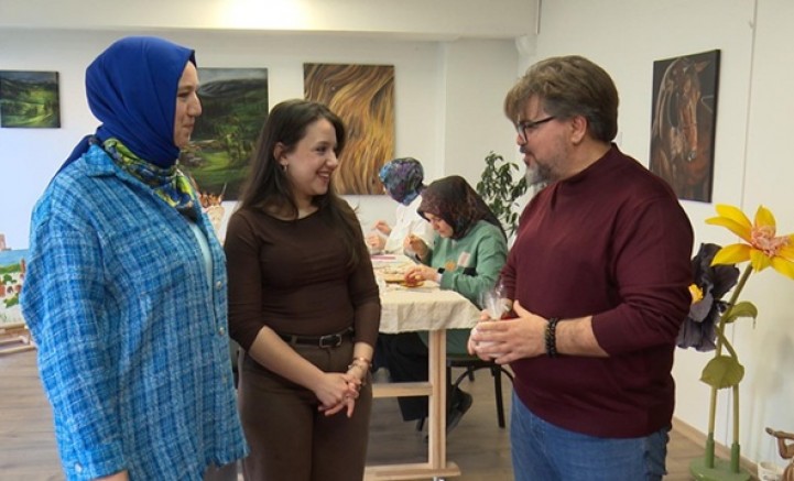 Sanatın İzinde İki Kadın: Bursa’da Yeni Bir Yaratıcı Mekân