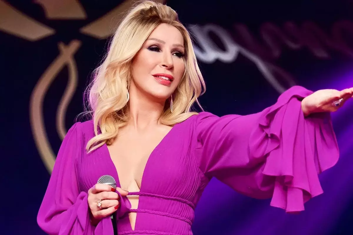 Seda Sayan sabah ritüelini paylaştı: Gözümü açar açmaz oynamaya başlıyorum