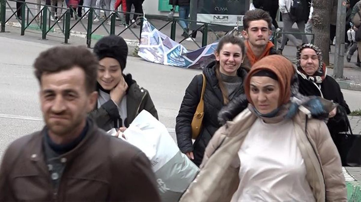 Şiddetli lodosun hayatı felç ettiği Bursa'ya Meteoroloji'den turuncu uyarı