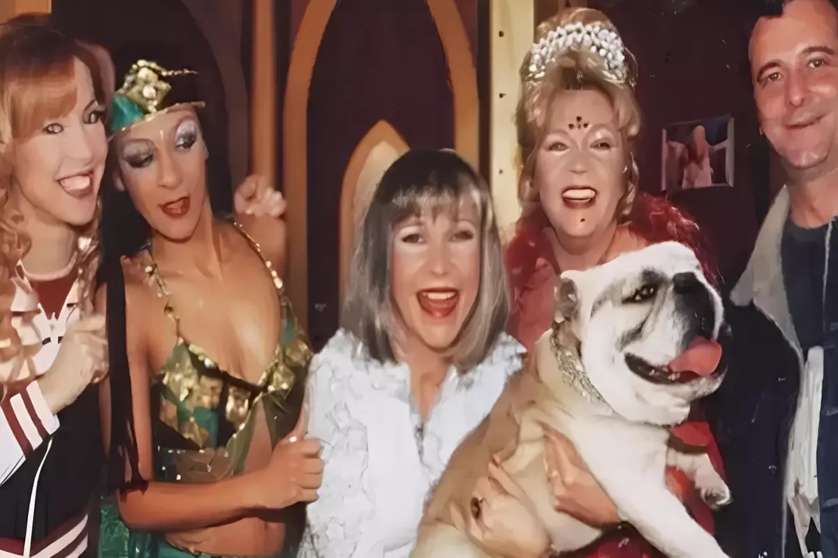 Sihirli Annem'in yıldız isimleri yıllar sonra buluştu! Fotoğraftaki detay gözlerden kaçmadı