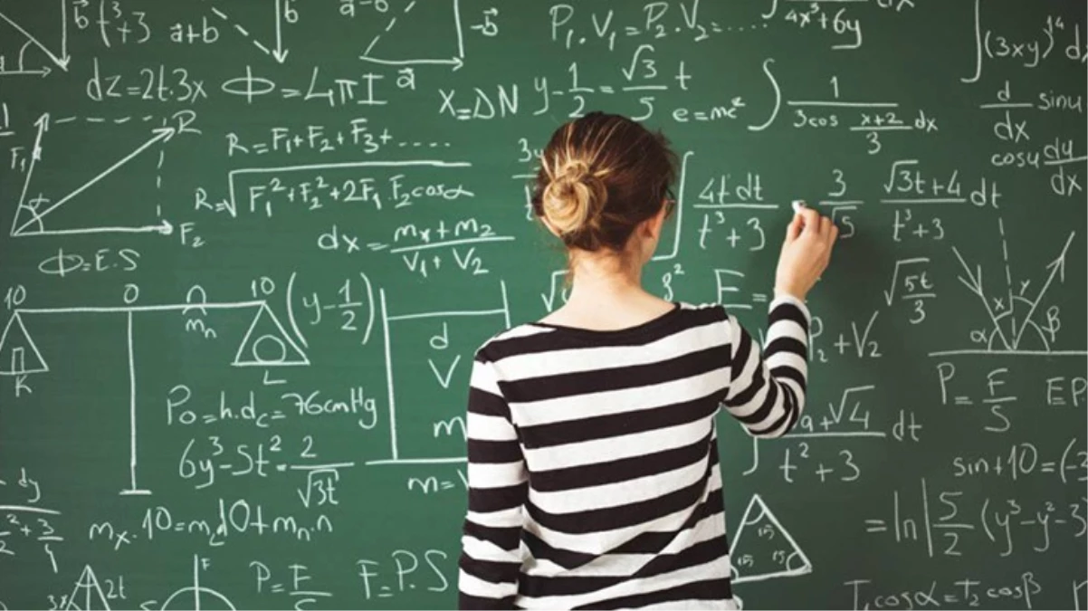 Sınıf öğretmenine mesajlı taciz! Okul müdürü ile yardımcısı görevinden uzaklaştırıldı