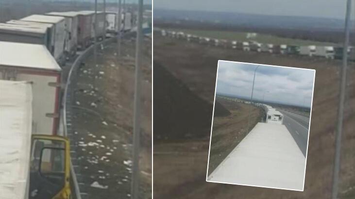Sınırda mahsur kalan binlerce Türk TIR şoförü 30 gündür bekliyor
