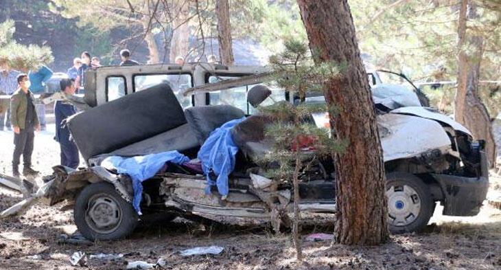 5 öğrencinin öldüğü kaza sonrası ilçe milli eğitim ile okul müdürü görevden alındı