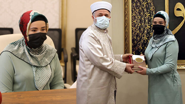 Alman kadın gördüğü rüyadan sonra Müslüman oldu!