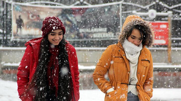 Eğitime kar engeli! 1 gün süreyle ara verildi