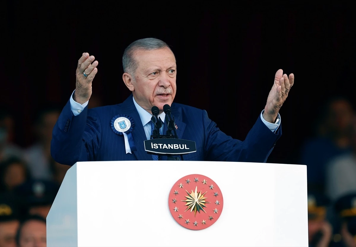 Erdoğan'dan Özel yorumu: O da Kılıçdaroğlu gibi Kavala ve Demirtaş'a selam vererek başladı, al birini vur ötekine