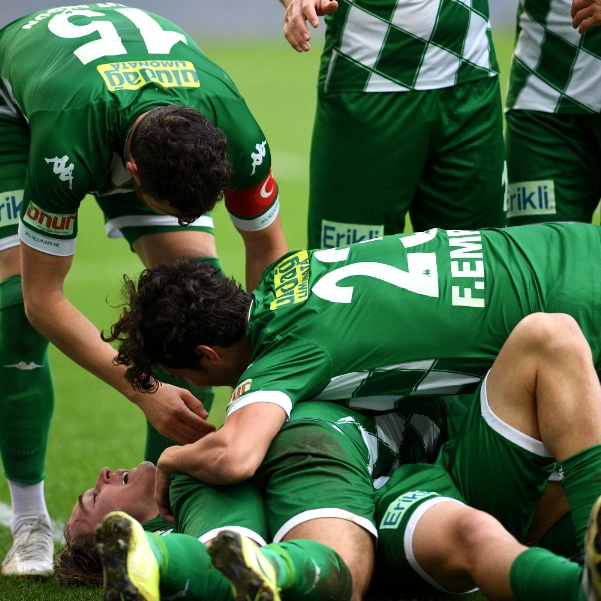 Bursaspor'un altyapısı TFF 1.Lig'e damga vurdu