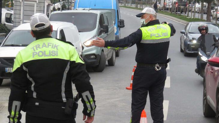 İstanbul Valisi Yerlikaya'dan motokurye kararı! 10.00'dan itibaren...