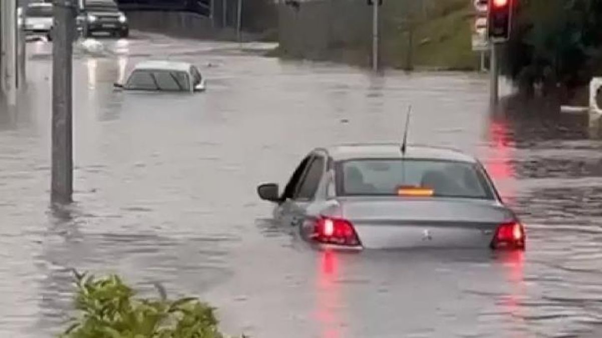 İzmir Tire'de aşırı yağışlarda sele kapılan 95 yaşındaki bir kadın hayatını kaybetti