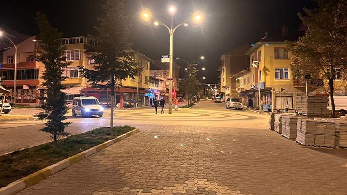 Kastamonu'da gece yarısı 4.2 büyüklüğünde deprem