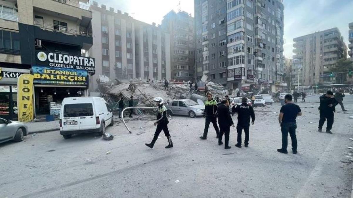 Şanlıurfa'da depremde ağır hasar alan 6 katlı bina çöktü! Enkazda birilerinin olup olmadığı araştırılıyor