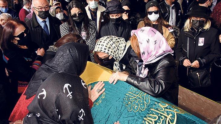 Son yolculuğuna uğurlandı