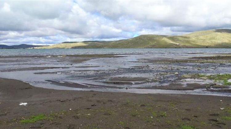 Sular 10 metre çekildi! Bölgede tedirginlik
