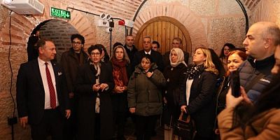 150 yıllık Bursa çizimleri, yapay zeka ile canlandırıldı