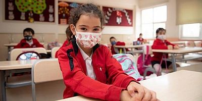 18 milyon öğrenci ders başı yaptı