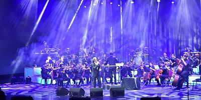 63. Uluslararası Bursa Festivali’nde Fettah Can rüzgarı