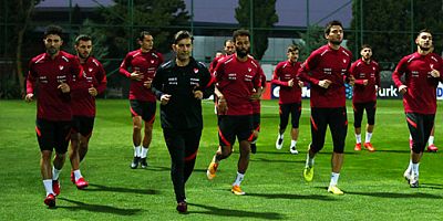 A Milliler, Sırbistan maçı hazırlıklarına başladı