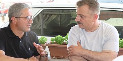 A Parti İl Başkanı Fikret Aslan İsmetiye'de yangına müdahale etti