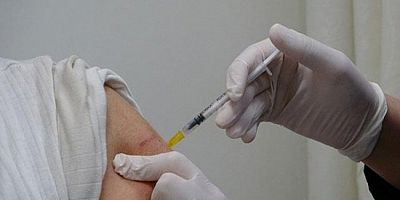 ABD'den yabancı vatandaşlara aşı zorunluluğu kararı!