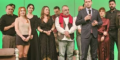 'Adiller’ seyircisiyle buluştu