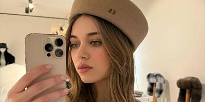 Afra Saraçoğlu tatilde! Milano pozlarına beğeni yağdı