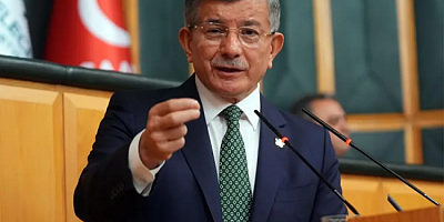 Ahmet Davutoğlu: Yeter, milletle alay etmeyi bırakın