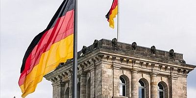 Almanya'dan çifte vatandaşlık adım