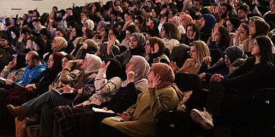  Gençler Büyükşehir'le KPSS'ye hazırlanıyor