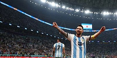 Arjantin yarı finalde Hırvatistan’ı 3 golle dağıttı! Messi için tek maç kaldı…