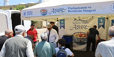 Aşure geleneği Şirinevler'de yaşatıldı