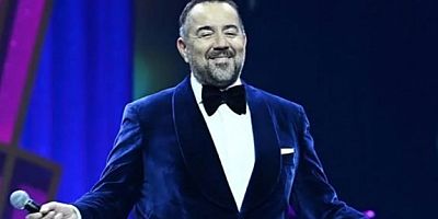 Ata Demirer aşk tatilinde! Genç sevgilisiyle Venedik kaçamağı