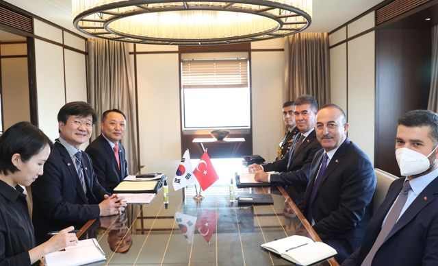 Bakan Çavuşoğlu Altay Tankı motoru tedarikine ilişkin niyet beyanını bugün imzaladı