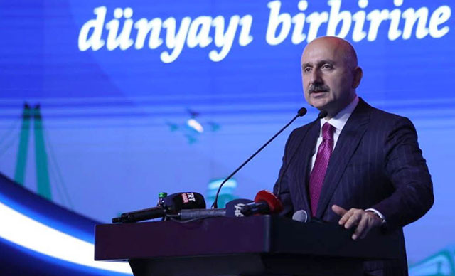 Bakan Karaismailoğlu: TCDD, temiz enerjinin lokomotifi olacak