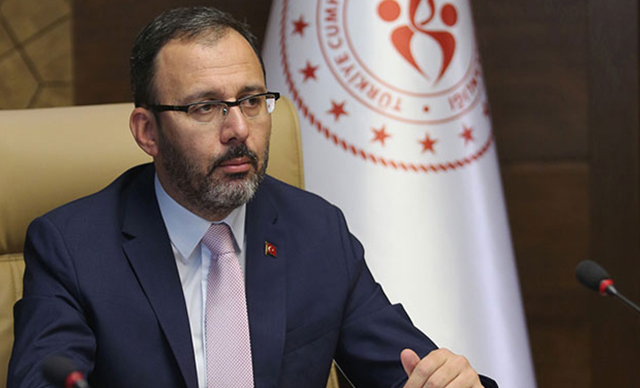 Bakan Kasapoğlu: Hedefimiz Türk futbolunu zirveye taşımak