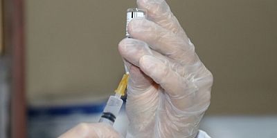 Bakan Koca duyurdu: O meslek grupları aşılanacak...