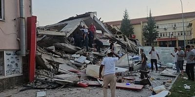 Balıkesir'deki depremden acı haber! 1 kişinin cansız bedenine ulaşıldı...