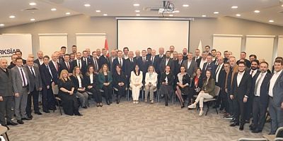 BALKANTÜRKSİAD'da bayrak değişimi