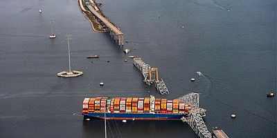 Baltimore'da devasa konteyner gemisi köprüye çarptı