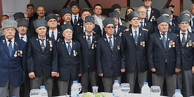 Başkan Aydın şehit yakınları ve gaziler ile bir araya geldi