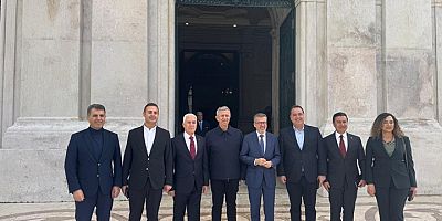 Başkan Bozbey Avrupa'da tarihi kent modelini inceledi